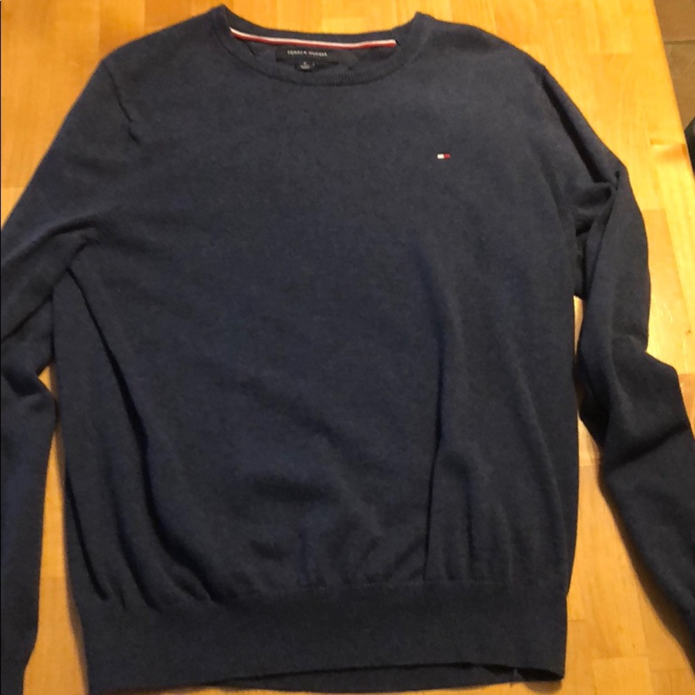 Tommy Hilfiger Crewneck Sweatshirt Worn 1x Size M